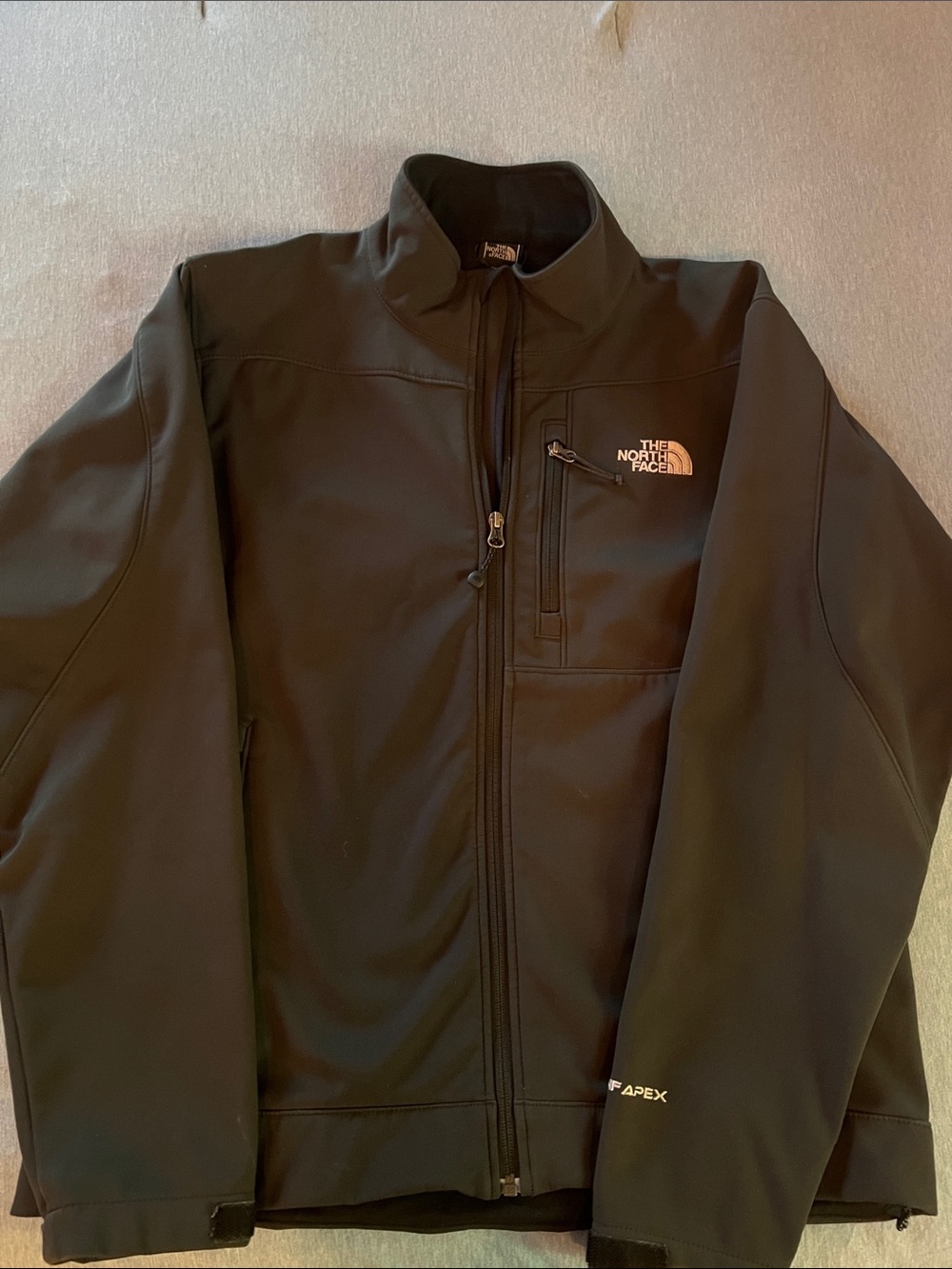 The North Face Men’s Black Apex Soft-Shell Jacket - Zip Front